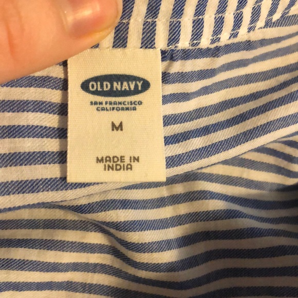 Button up - Picture 2 of 2